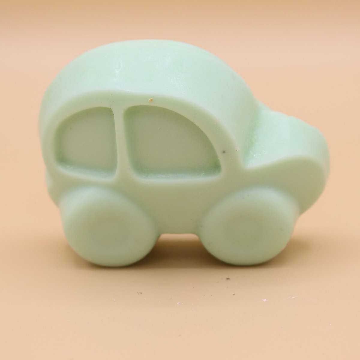 LepurOrganics's tweet photo. CP kids soap #beauty #organic #handmade #pure  #greenbeauty #cleanbeauty #gogreen #ecofrienly #nochamical #nohealthrisk #kidsfriendly #safecolor #karachi #islamabad  #handmadesoaps #naturalsoap #soap #cpsoaps #cpsoap #cpsoapmaking #cpsoapmaker https://t.co/NBdDzhAz1I