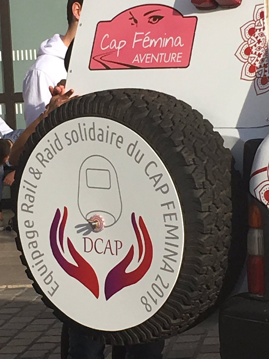CorentineMazure's tweet photo. @capfemina C’est parti pour Florence et Audrey ! On est avec vous #SNCFauféminin @AcetoJardin @Schwart75739851 @TERNouvelleAQ @Dcap2018 @tat_s_l @LAudacieuses https://t.co/LMJizIjlra