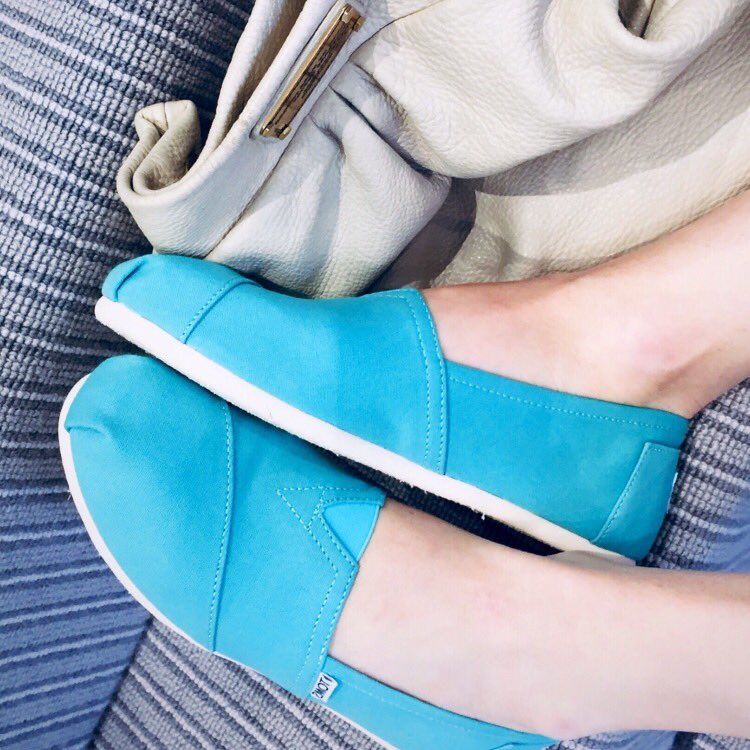 labelistas's tweet photo. We are inspired by amazing brands who give back but also deliver great quality/stylish products. So just like Toms we decided our business had to do some good &amp; we champion reusability over single use &amp; give money to charities that fight plastic pollution each time we sell a pack https://t.co/4odyT6XZGr