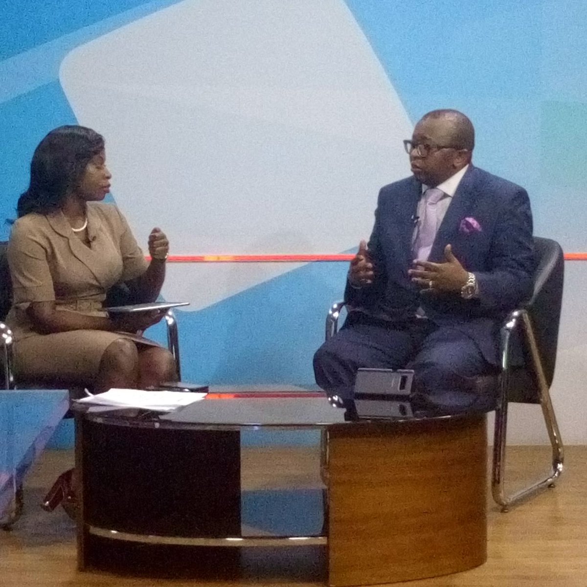 PSCharlesHinga's tweet image. Currently @KBCChannel1 as we engage more on the government's #affordablehousing plan as well a recap of the #WorldHabitatDay that was celebrated today at UNON, Gigiri, Nairobi. #KBCNewsHour @HousingUrbanKE @nhckenya