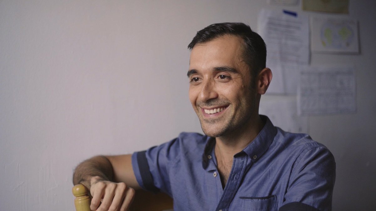 IFOTseries's tweet photo. Meet Frankie. He plays Peppers fiancé... ex...? He’s like, “90%” sure about important stuff. But Frankie J. Alvarez is 100% an amazing actor that can be seen on HBO’s “Looking” and a ton of your favorite TV shows. Fun fact: he’s a new dad to Cecilia! #lookinghbo #IFOTseries https://t.co/p8HQuRq3Lp