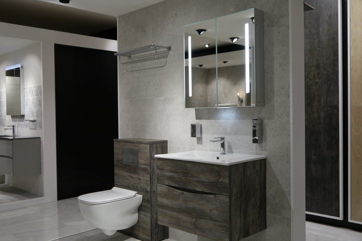 This bathroom from @CrosswaterLtd includes the Glide Unit & Ceramic Basin finished in Driftwood, paired with the rimless wall hung WC which also includes a slim soft close seat giving you the sleek and clean design you're looking for #bathroom #toilet #design #interior #interiors