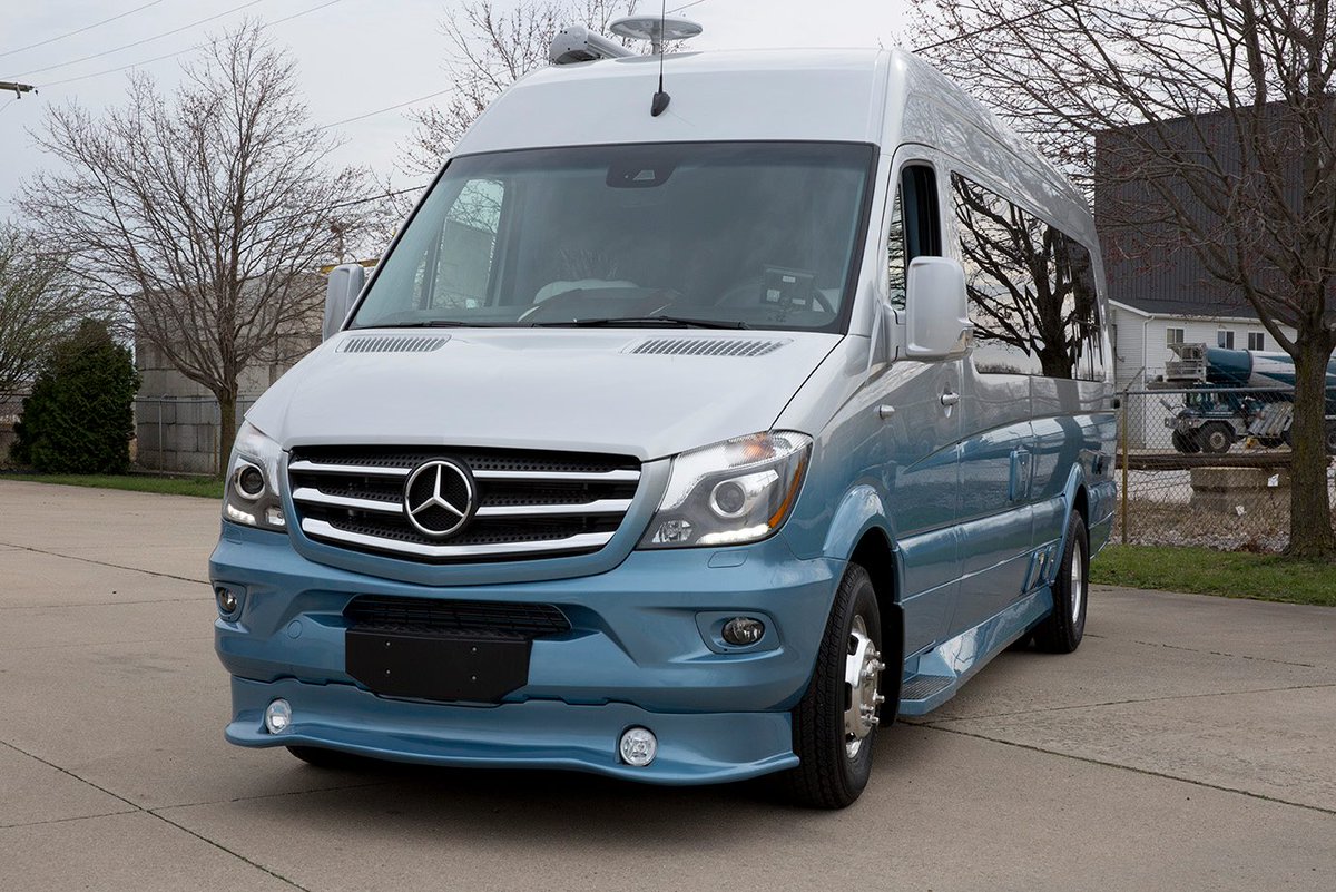 DolphinMtrCoach's tweet photo. Step into luxury &amp; performance! Our iconic brand… the #CapeCod™ #TouringVan #VanLife #RVVan #Campervan https://t.co/hOUsJueXkt