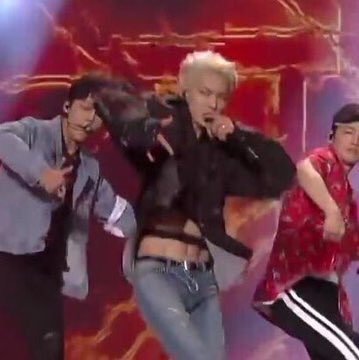 Your daily dose of abs~ | allkpop Forums