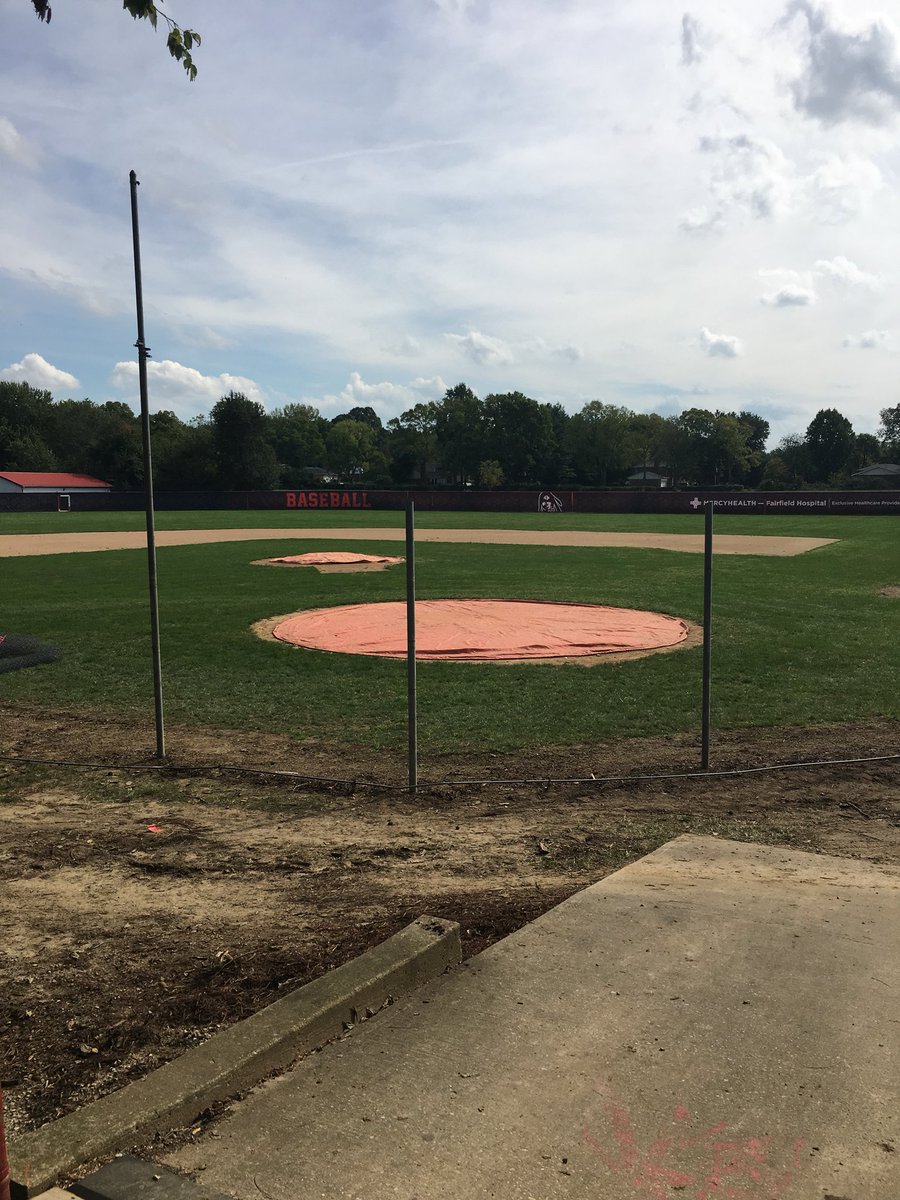 fcsdathletics's tweet photo. Demo beginning on baseball/softball field project...wait until you see the changes in store! #RollTribe https://t.co/oIYGzTR8fP