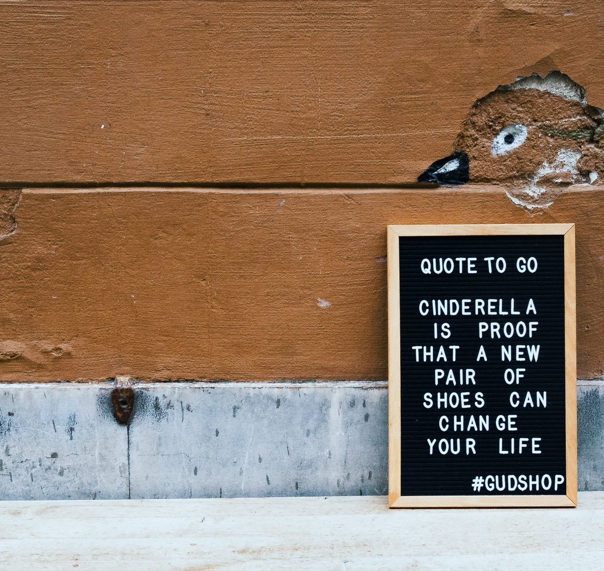 good_karms's tweet photo. Be motivated everyday that your life can change in an instant. Life is a season of breakthroughs and so your time for your doors to be opened might be soon.

Your life today is not the life you will be living forever! Be inspired like #Cinderella

#lifelessons #goodness https://t.co/D05kmEdHs5