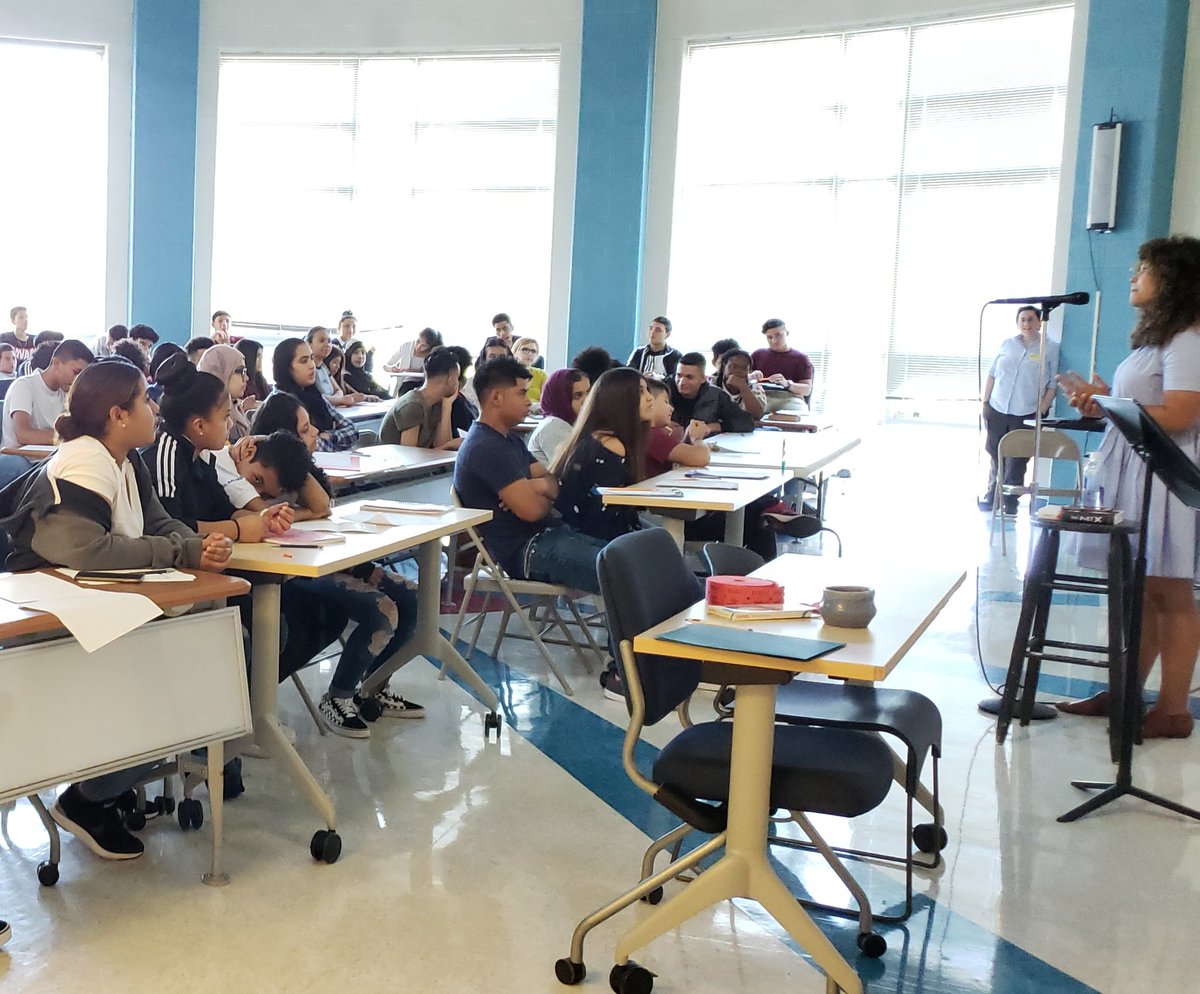 International Academy đ Alexandria City HS (@intlacademyachs) on Twitter photo Vielka from the Dominican Republic hangs on every word from guest author <a href="/AcevedoWrites/">Elizabeth Acevedo</a>. Amazing and uplifting experience for all! #EveryStudent <a href="/ACPSk12/">Alexandria City Public Schools</a> Vielka from the Dominican Republic hangs on every word from guest author <a href="/AcevedoWrites/">Elizabeth Acevedo</a>. Amazing and uplifting experience for all! #EveryStudent <a href="/ACPSk12/">Alexandria City Public Schools</a>