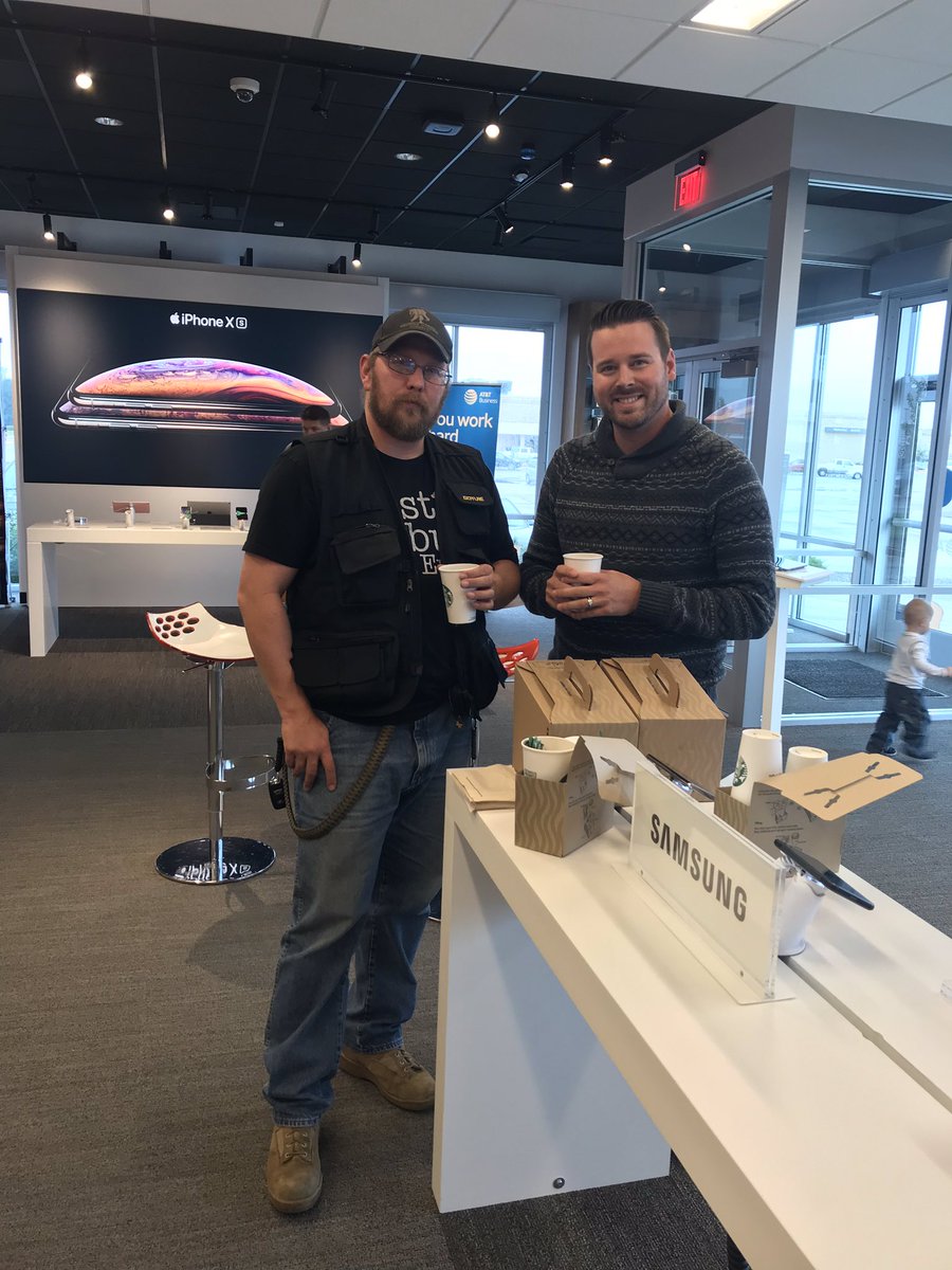 Team Mankato kicking off Customer Service week with some warm refreshments and warm welcomes!  #CSWWarmWelcome #BOLDNorthernPlains <a href="/ryguy0909/">Ryan Thompson</a> <a href="/CarmenC1110/">Carmen Campbell</a> @BrianWest_NP