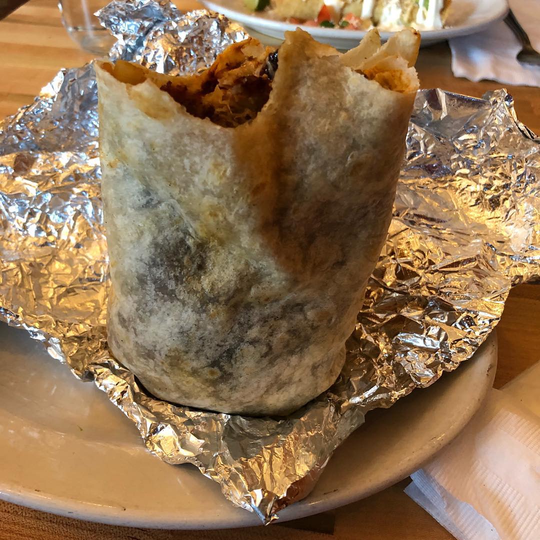 Start your week off in a big way! Our burritos are packed with flavor. 

 📷 ig: benjaminzach
