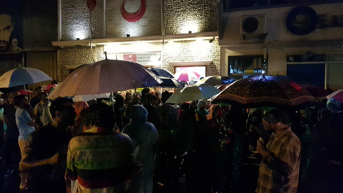 Yameen2O23's tweet photo. Varah Thaareekhee Reyeh, Varah Thaareekhee Event eh, PPM Ge Raees, HE Yameen Abdul Qayoom PPM Aanmmu Membarunge ihusaas thakaa eku, #OlhuvaaliVote Muzaaharaa gai.. https://t.co/k79ngeC4u4