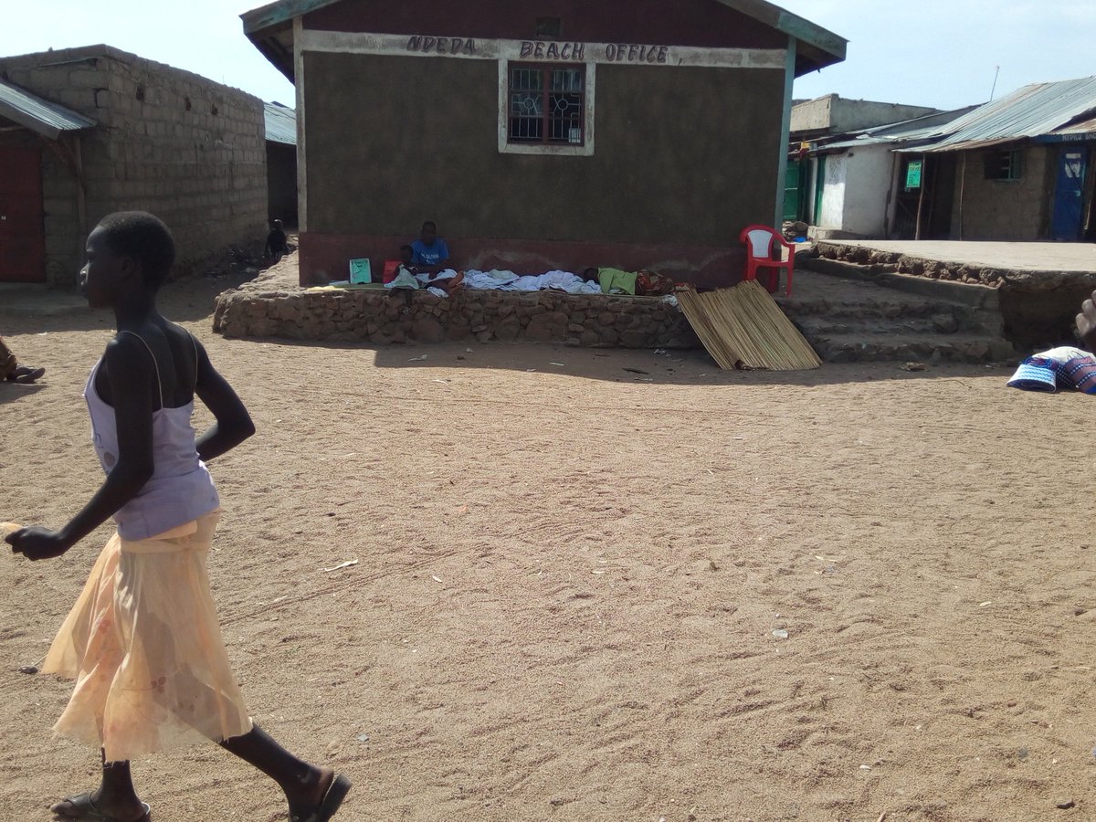 RenewviaEnergy's tweet photo. Access to clean, reliable #energy goes hand-in-hand with building prosperous communities where every family has a home. That's why we are investing in a #solar microgrid network in #Africa, with new facilities in #Ndeda and #Ringiti #WorldHabitatDay #SolarProgress https://t.co/8FuwzsZtBD