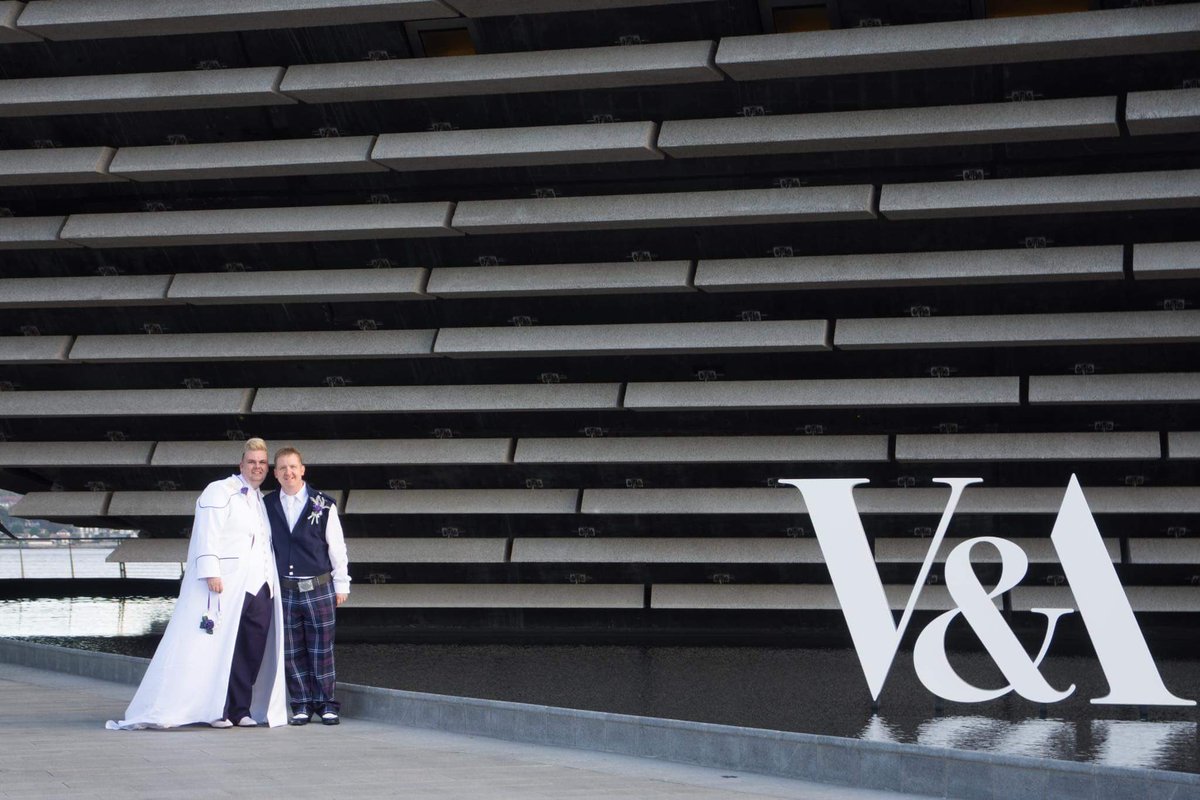 LaMode_Design's tweet image. Happy couple just married wearing DAlexander @LaMode_Design  @VADundee @Dundeein2018 @STVDundee