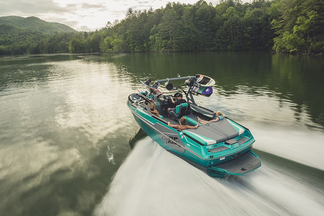 Stateamindwater's tweet photo. Mondays are better when Sundays look like this. @axiswake #axiswake #axisboats #centeredonyou https://t.co/HthQjfXx8L