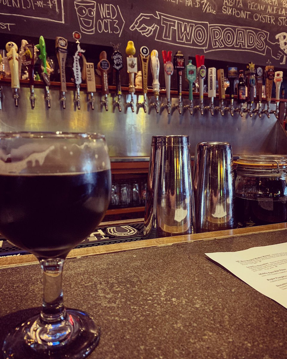 2RoadsJosh's tweet photo. Grabbing a 2017 #igorsdream at @barcadenewyork! Come by Weds for 10 more beers! https://t.co/X1NNNAoeoW