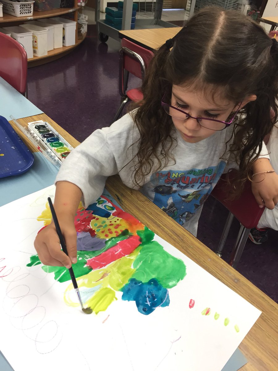MsFizzPOBArt's tweet photo. Kindergarteners at JJP have been learning #allaboutlines in art class. They used a #magic #crayon and #watercolor resist technique to create these fun #abstract paintings! #arteducation #littleartists @BWileyPOB @Sezgregnyc @msgentilePOB @ParkwayPOB https://t.co/prqKQBI0Df