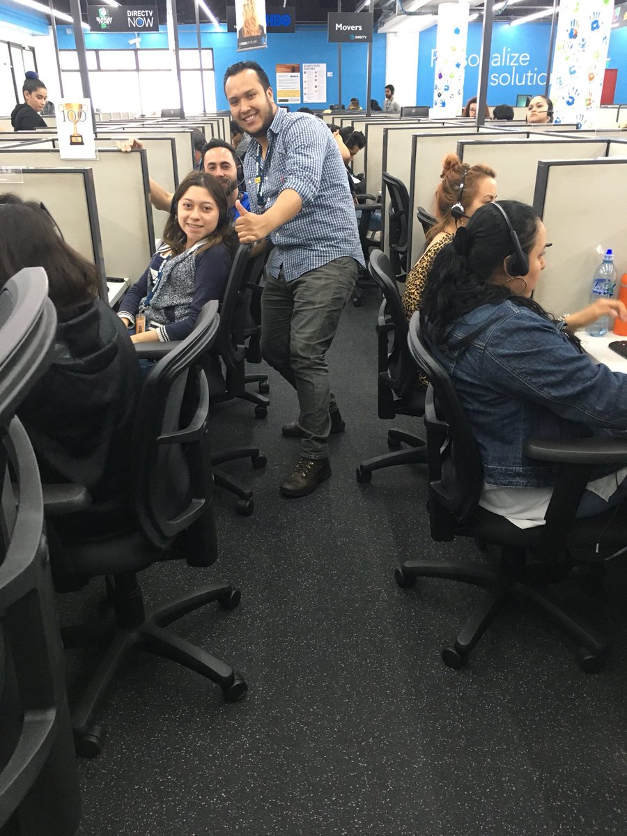 GmaCampus's tweet photo. COSTUMER SERVICE WEEK! 🎉🎉💯 #BeProudCSW18 #TugggleNation  @ATTDonaldShaw @G_E_Montenegro @Rafa_mn8 https://t.co/UfaPL0AN0c
