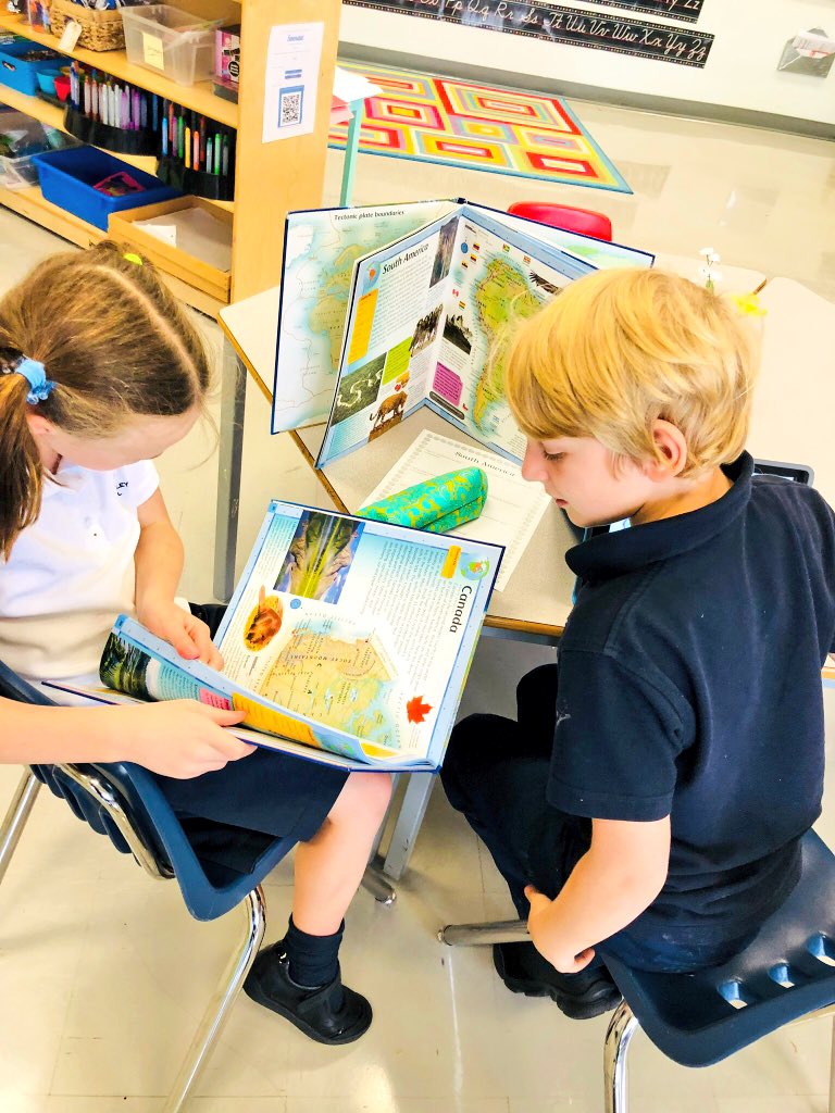 ClimbandGrow's tweet image. We are exploring the #7continents in #grade3 @rvssocial! Students are learning to navigate #kiddle online and #atlas books as well as globes in #SocialStudies