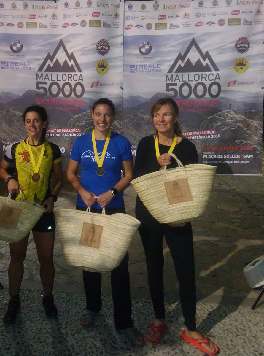 Enhoraboona a la nostra campiona MARTA FLORIT,guanyadora ABSOLUTA  femenina de l'emblemàtica #Mallorca5000 Skyrunning,TONI MATEU pel seu pódium de 3r M50 i JOAN CREUS i MATEU OLIVER per finalitzar una cursa tan dura i espectacular com aquesta. #mallorcaadaltdetot <a href="/PRINSOTEL/">prins</a>