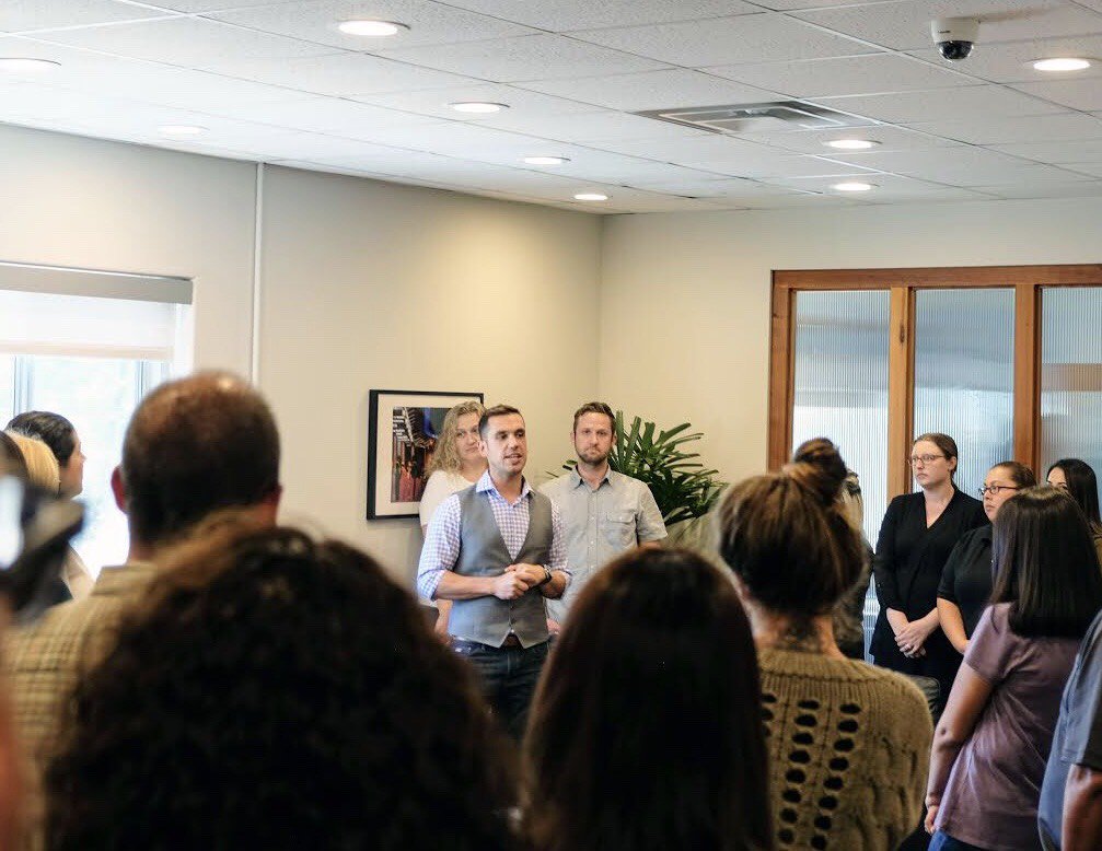 TrafficMgmtInc's tweet photo. We've reached a new #Milestone. A #record cake for a record #1000employees. That calls for a #celebration! #TMItheSafetyExperts #LeadersInTrafficControl #ExpertsInSafety #CompanyGrowth #CompanyGoals #TrafficControl #trafficcontrollers #SeriousAboutSafety #SafetyCulture https://t.co/y7P0zuJVam