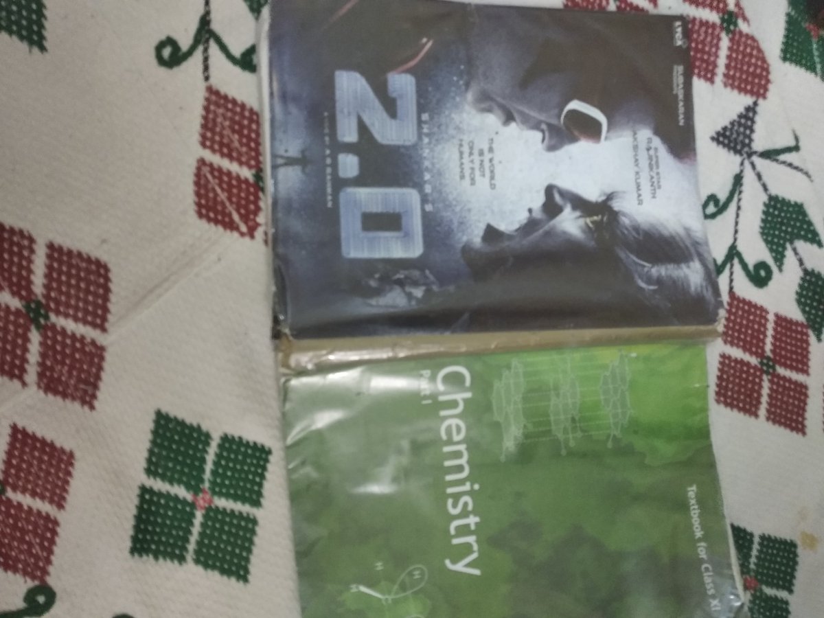 TheMamaSteve's tweet photo. It's called craze 
2.0 2.0 everywhere!!!!!
It's in my walls in my shirt in my books everywhere

Waiting for sneakpeek at 11am today 

#2Point0 #2Point0Teaser #Shankar #AkshayKumar #Iamamyjackson #srinivasmohan #2point0teasercreateshistory #sneakpeek https://t.co/pKpyuYpwuW