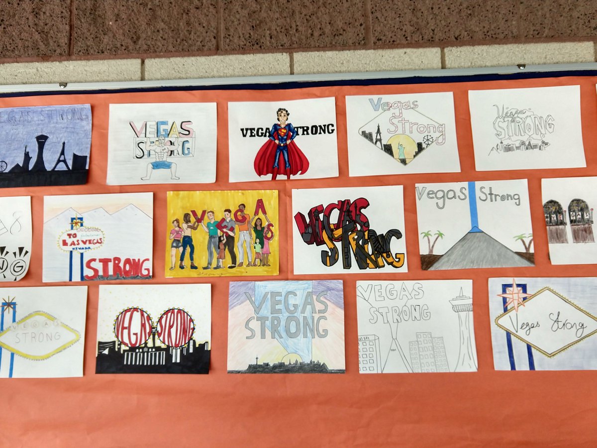 1001Coronado's tweet photo. Students showed their support for our community, as we start #RespectWeek and remember the events of Oct. 1. #VegasStrong https://t.co/NgQSld7QrD