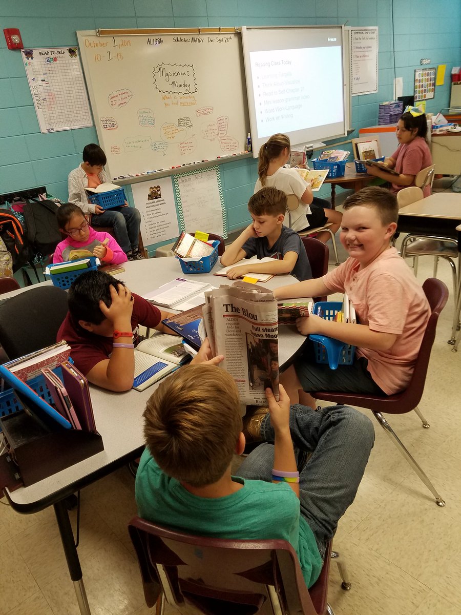 KrisTanner16's tweet photo. I love how my kids enjoy daily Read to Self. It's amazing to see what they choose to read! #daily5cafe #readtoself #lovetoread https://t.co/uyjfl7syFZ