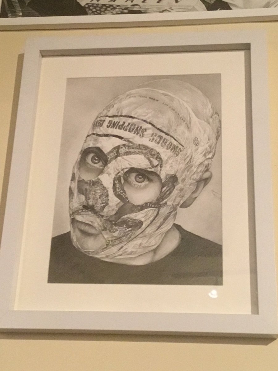 Blindboy lookin well !😁 <a href="/Rubberbandits/">@Rubberbandits</a> 
Gary McShane, pencil drawing, <a href="/HenchysStLukes/">Henchys Bar</a> art exhibition, opens Thurs, Henchy’s bar, St. Luke’s, Cork