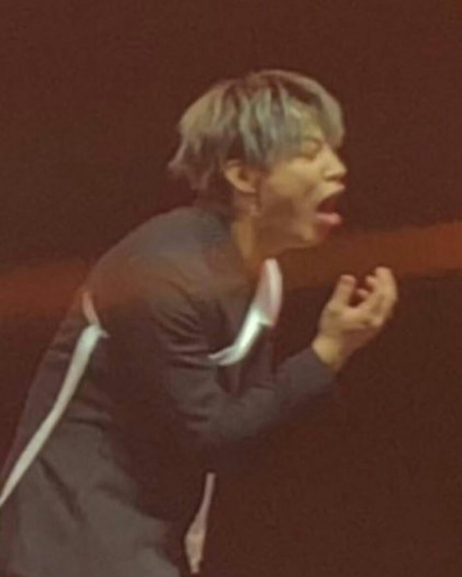 _Yugyeom_1997_'s tweet photo. ❔❔❔
Awakening of memebeom..😂
Sorry Jaebeom 💟..but I can't stop myself 😁.. It'll hunt you forever..GOT7 leader Jaebeom transformed into Memebeom image no 7778555..
#GOT7 #갓세븐 #PresentYOU #Lullaby @GOT7Official
#Jaebeom #memebeom https://t.co/NXwlrEdOBP