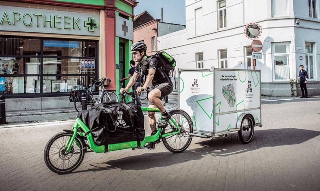 Fietskoerierdienst Cargo Velo lanceert zijn dienstverlening in Antwerpen. #atvnieuws #fietscargo #Antwerpen 
buff.ly/2y7zf3E