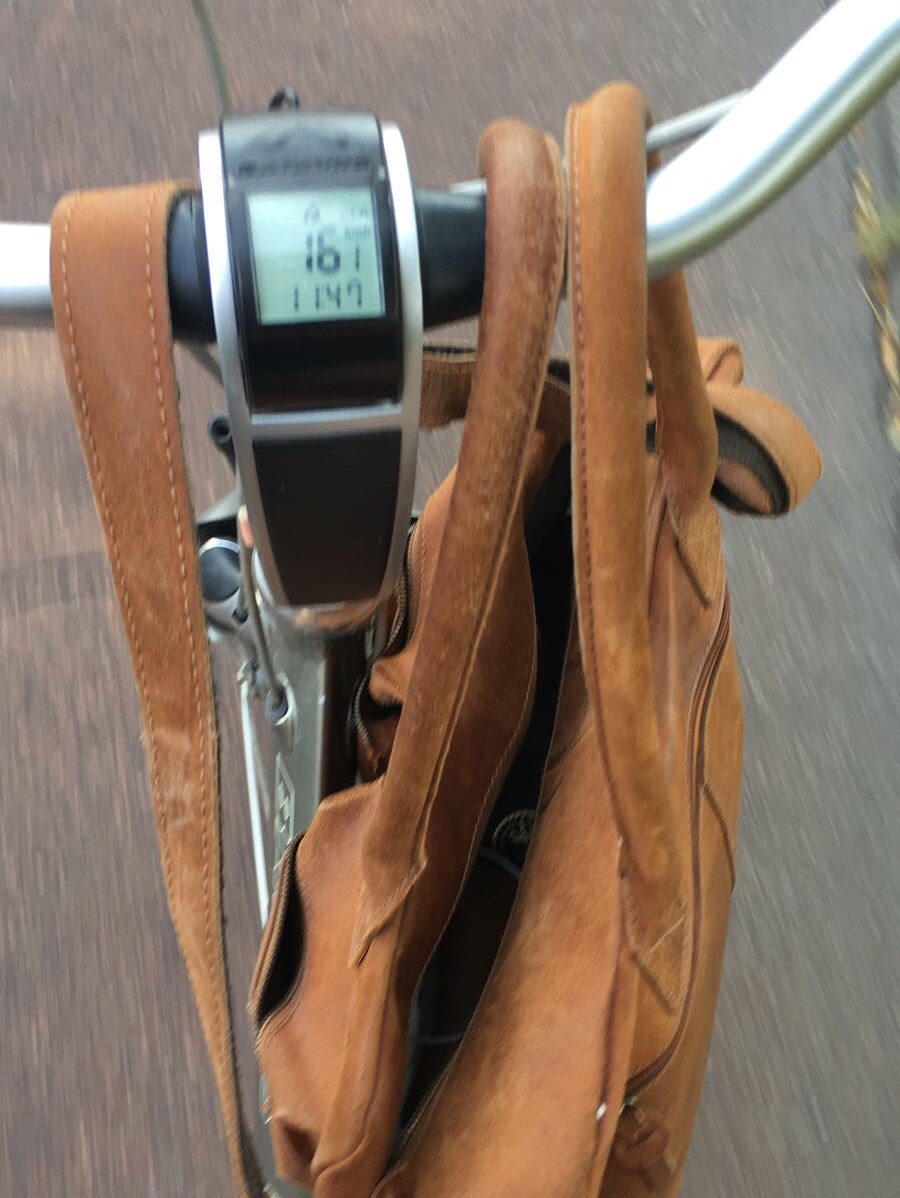 Wel een sleutel, geen fiets! (Enige foto die ik van m’n fiets heb) #gejat #heerenveen #diefstal #fiets #thialf #batavus #damesfiets #gestolen 

RT mag, terugbrengen nog liever!