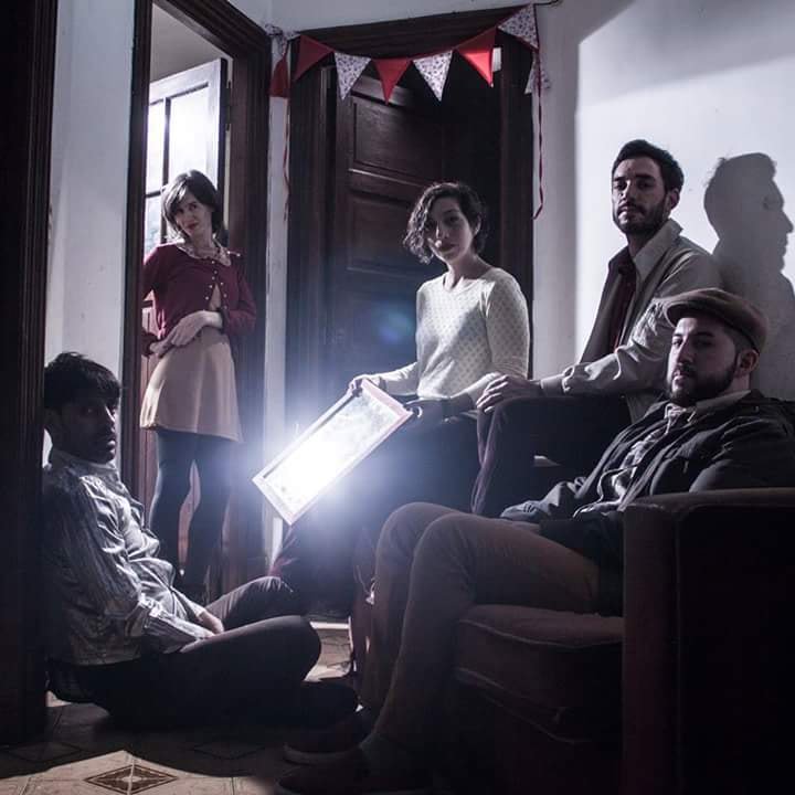BrigadaBarcelo's tweet photo. Hoy a las 22 hs. vamos a estar sonando en la ciudad de Santiago de Chile! En el programa @musicadecolor , conducido por @fermujicam . Pueden escucharlo online sintonizando Zero 97.7 en https://t.co/jmI3sMaLKp https://t.co/pAWY82B6jH