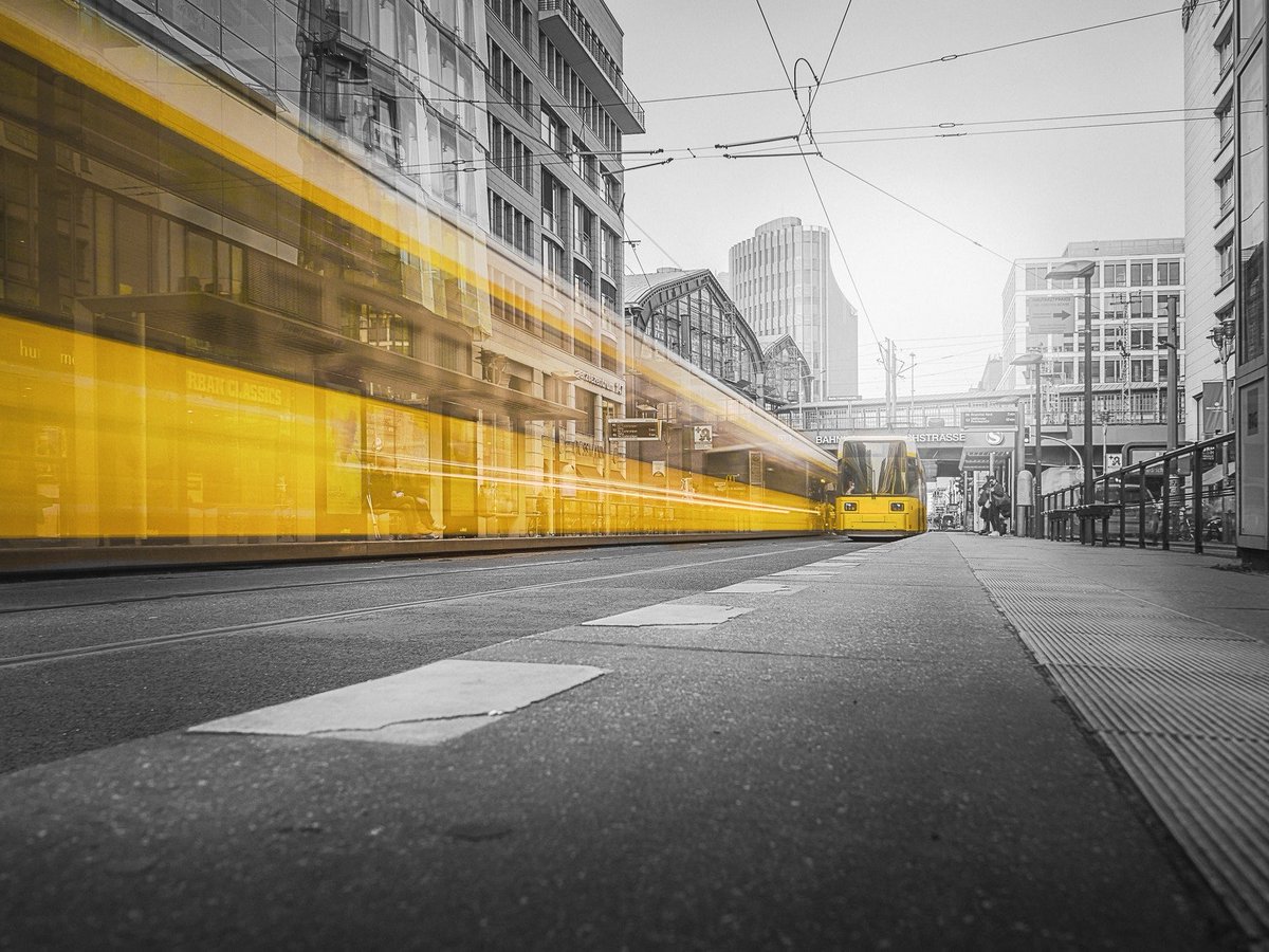 GLevents's tweet photo. #FutureMobilityWeek se déroule du 1er au 5 oct au @LingottoFiere et se positionne comme leader en #Italie sur les thématiques du futur : #VéhiculesIntelligents, #RoutesIntelligentes, #MobilitéDurable..➡https://t.co/BWC5kn6Q5U @fmweek #GLevents #GLeventsItalia #ClickutilityTeam https://t.co/8g5poDygZX