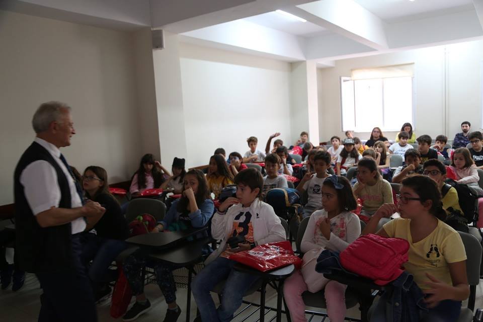 WorldSTEMFest's tweet photo. World STEM Festival - 29 Eylül 2018 günü etkinlikleri
#WorldSTEMFestival @DevrimAkgunduz
Tüm Fotoğraflar:
https://t.co/ikT6cK3pWY https://t.co/QInDDjoMfv