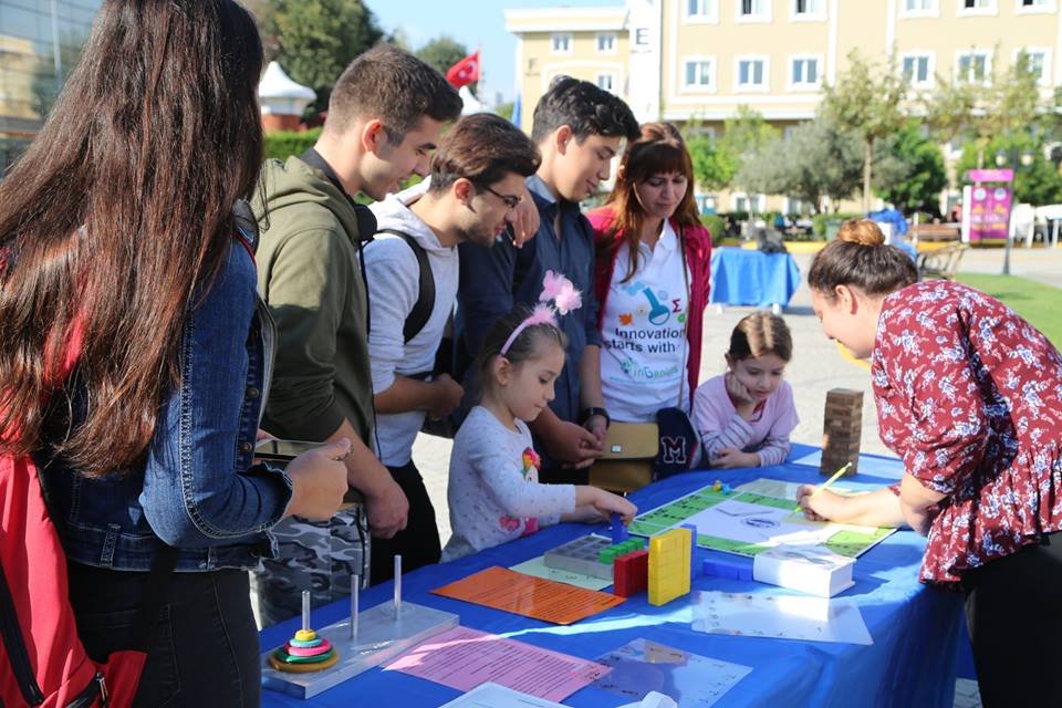 WorldSTEMFest's tweet photo. World STEM Festival - 29 Eylül 2018 günü etkinlikleri
#WorldSTEMFestival @DevrimAkgunduz
Tüm Fotoğraflar:
https://t.co/ikT6cK3pWY https://t.co/a433gIMBim