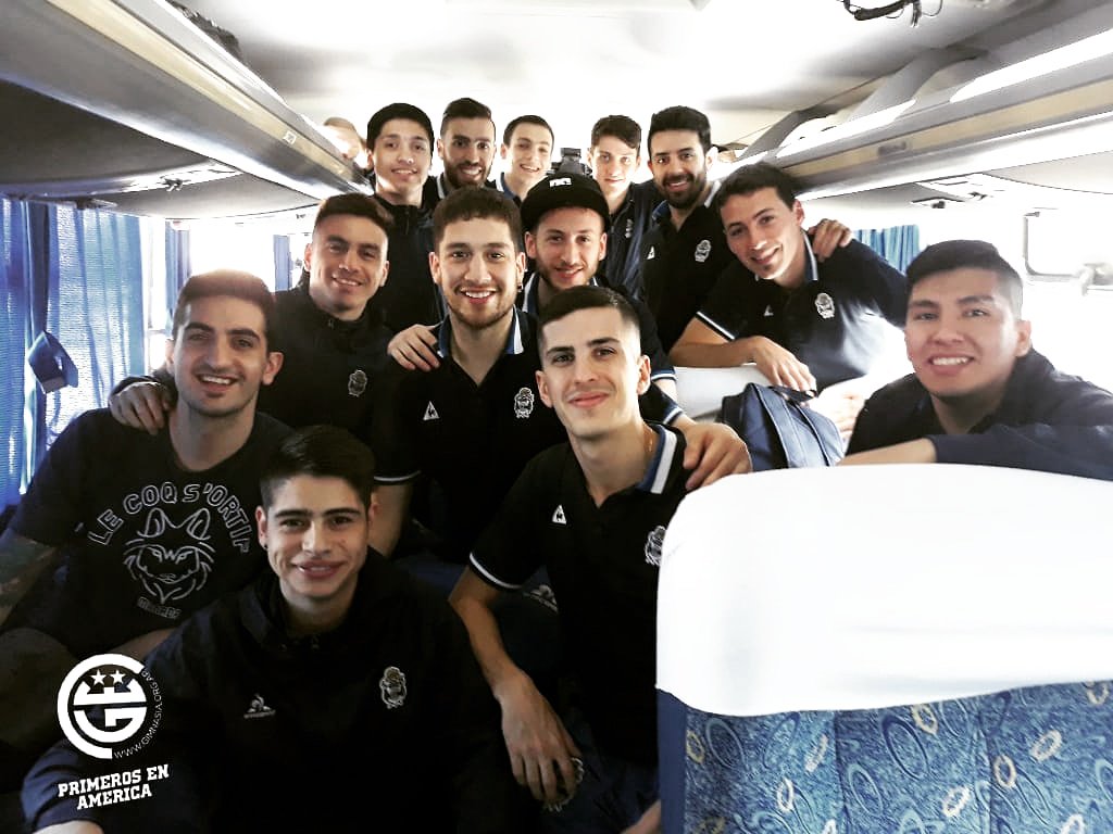 gabylan9's tweet photo. Saliendo para PINAMAR en busca de un nuevo objetivo! vamos lobo🐺💪⚽️ #Pinamar #liga #nacional #gimnasia #Gabylan #Argentina https://t.co/AWYwjKgp0P