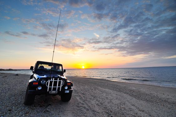 De esos atardeceres perfectos! 💜 #Jeep #JeepLovers #JeepLife