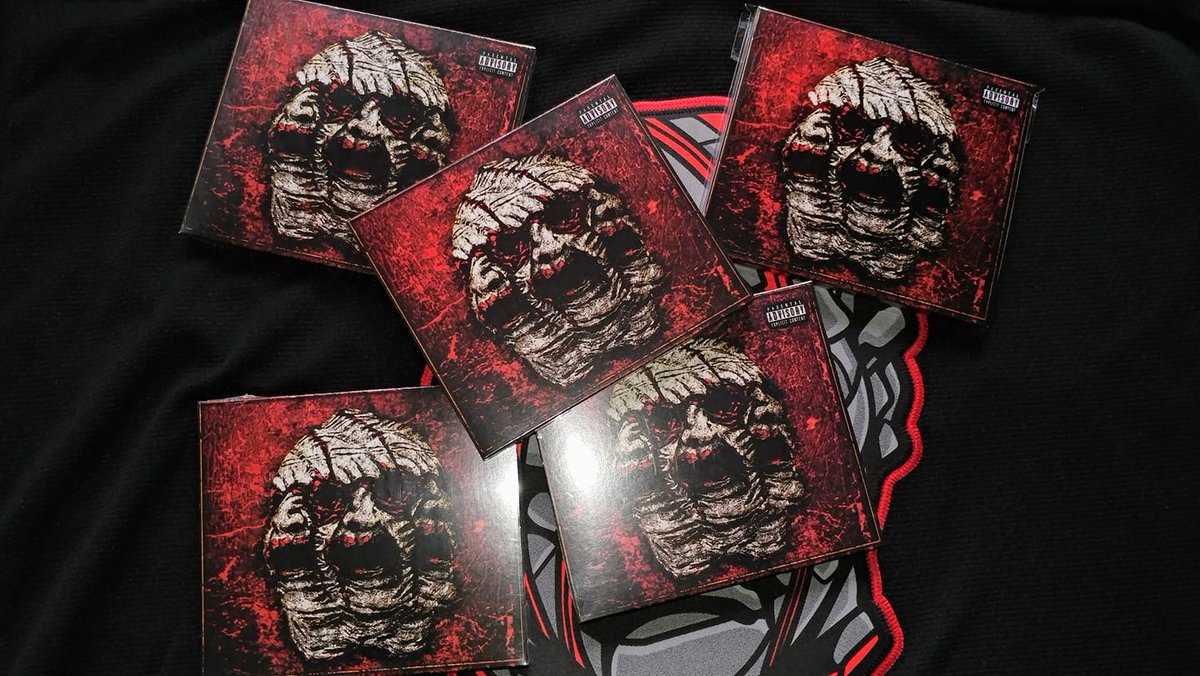 Cop our new record The Almighty at most digital retailers now!!! ----------------------&gt;&gt;&gt; mne.lnk.to/AXE Or copy a hardcopy bundle at MNEstore.com!!! #LLE #MNE #AllaXulElu #TheAlmighty