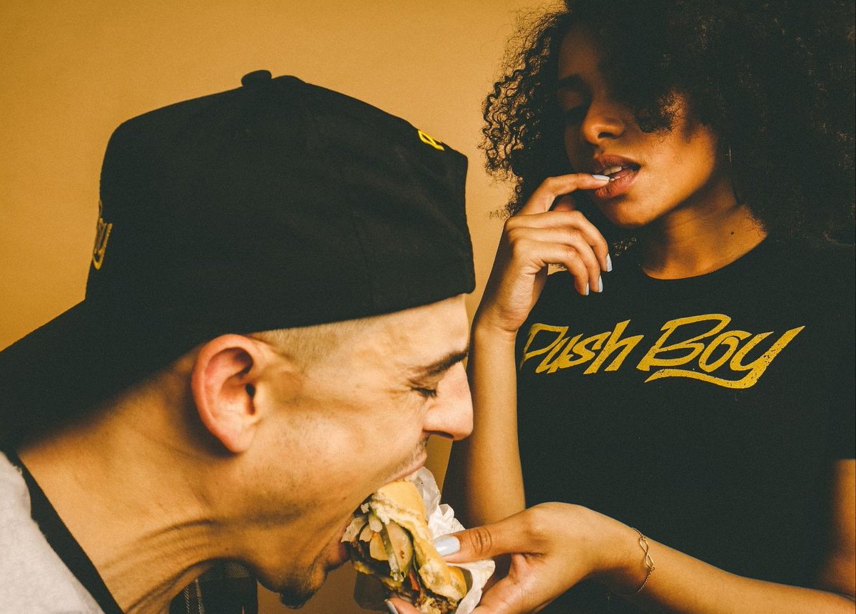 PHONE CALLS &amp; FAST FOOD 10.7.18
#HIPHOP #RAP #JUICE