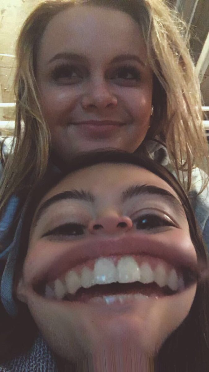 mhowell174's tweet photo. Happy bday quinnnnn🎃 hope you had a glass of milk today 🤙🏼 luv u ❤️ https://t.co/mHrUHELbU5