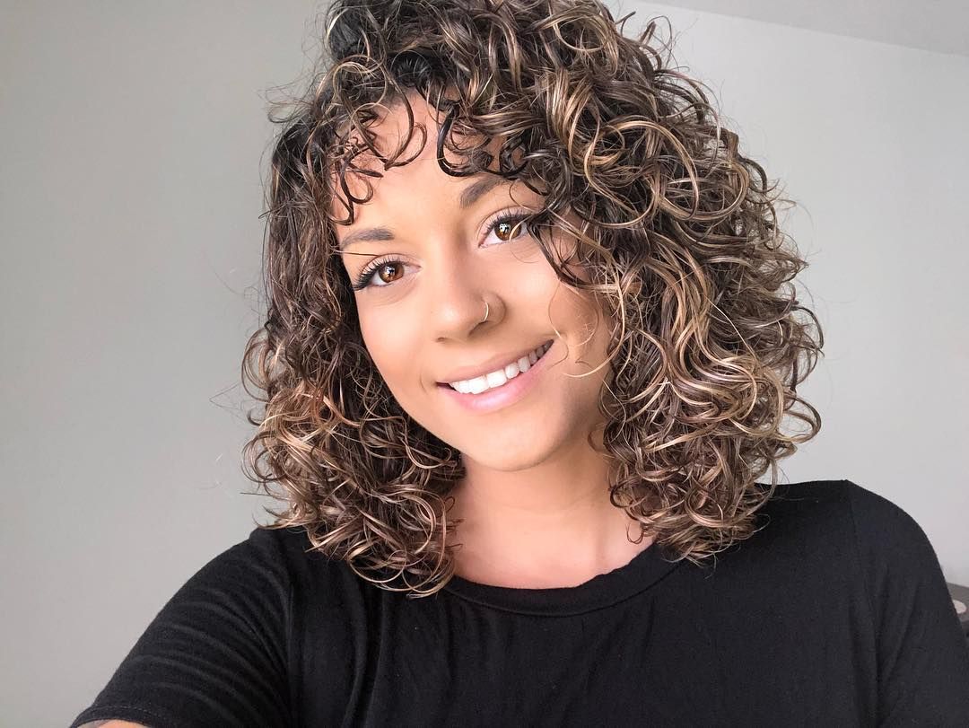 preendotme's tweet photo. Nicole is impressed with her gifted @Ouidad hair essentials! It made her curls feel soft and defined. #CurlExperts https://t.co/Aib3KL4tcG https://t.co/jVzFvT779o