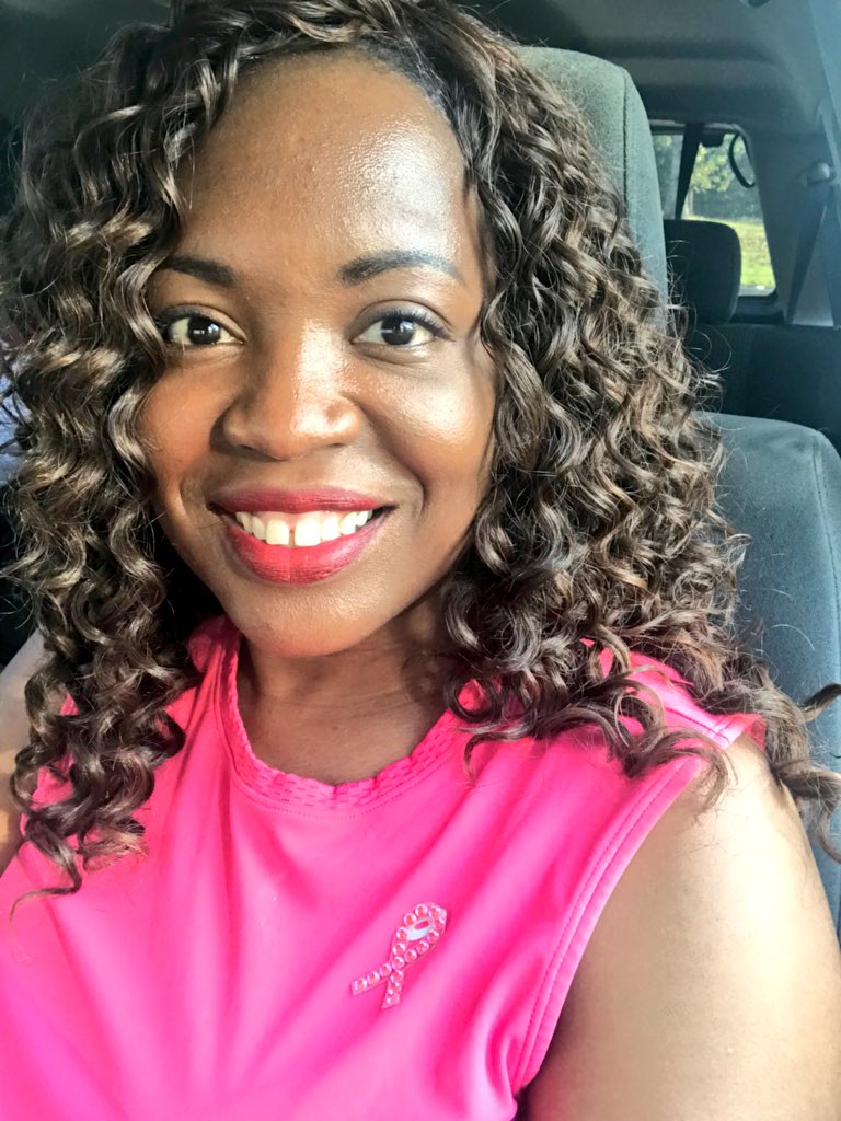 kswgreen1908's tweet photo. This month, I’m making it a priority to fight like a girl for my cousin Tameka Yee Sing, my Sorors and friends who were impacted by breast cancer. Early detection is 🔑 Schedule your screening. #AKABREASTCANCERDAY💕💚 https://t.co/kjOtLkZUTz