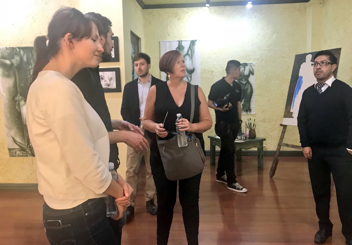 utpl's tweet photo. 🌍El proyecto de responsabilidad social “Corporate Service Corps” #IBM - Loja #CSCEcu5 inicia con el recorrido a las instalaciones #UTPL, con la presencia de los expertos de @citizenIBM🙌🏼🌐 #IBMCSC https://t.co/u6gpzcXzGj