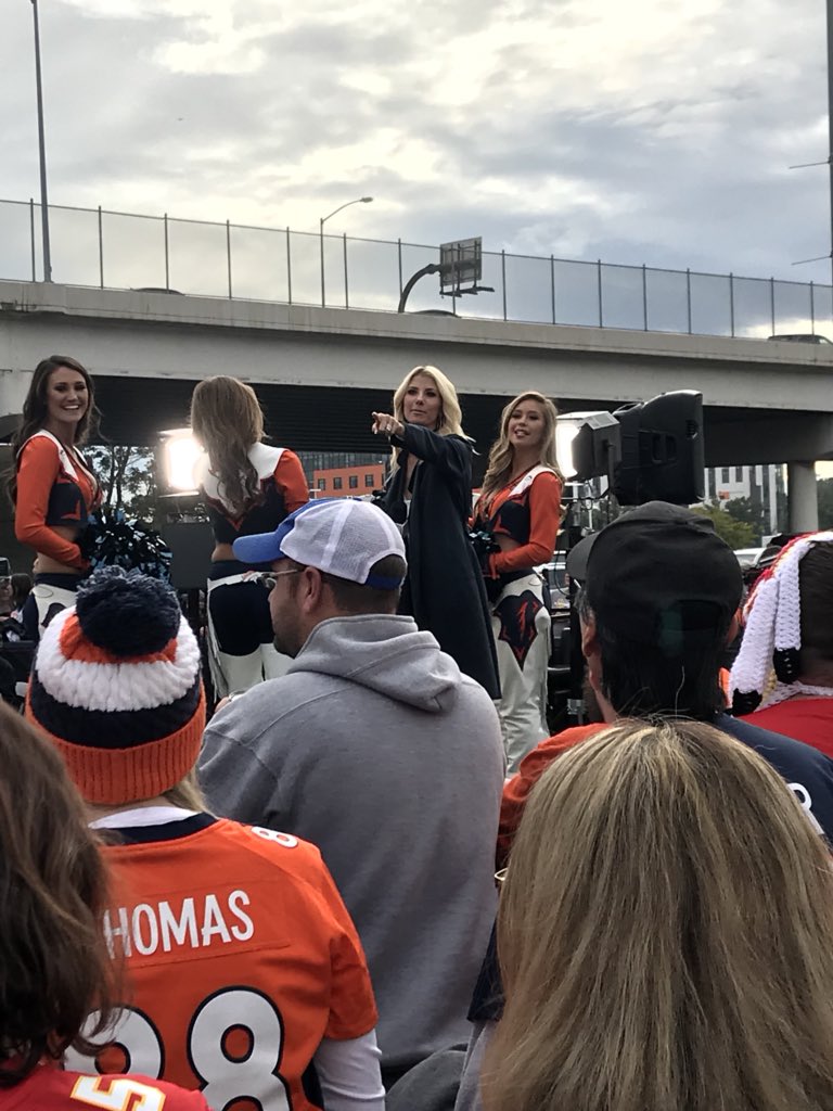 LouisGeist's tweet image. #Samponder lies @stoolpresidente