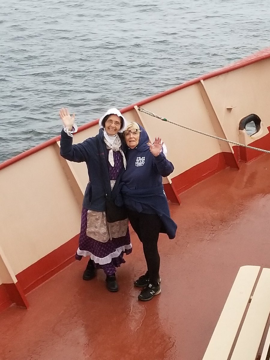 Boston_Light's tweet image. Great boat tour to Boston Light! Thanks @savetheharbor