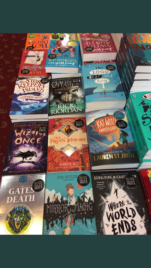 Ellie_Irving's tweet photo. Day 1 (just) of #mgbooktober
The book Iβm currently reading: The Frozen Telescope by Jennifer Bell #BookSelfie #ImNotInIt (I do have an actual copy, Iβm not secretly reading it in stages in Waterstones...) https://t.co/7NshDkx3ZT