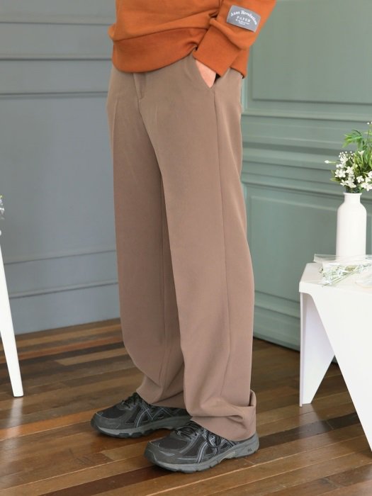 앤즈페이퍼 와이드 슬렉스 브라운 사고 싶다 bit.ly/2IwCHtA