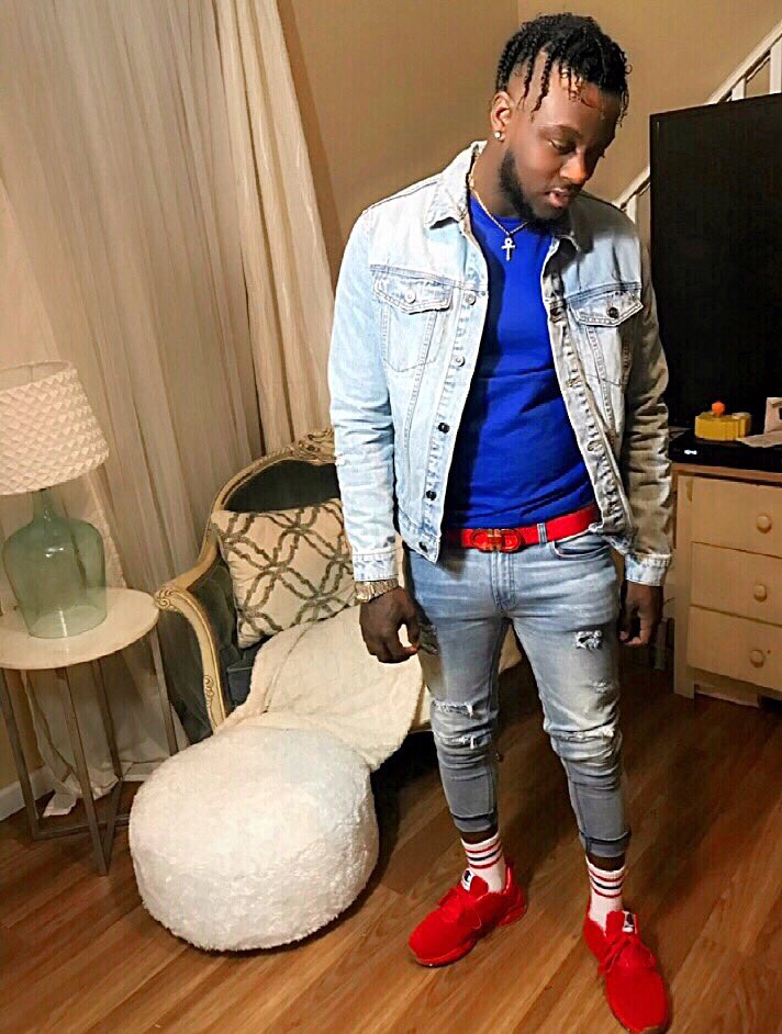 YoungFlyRapper's tweet image. If you ain’t getting money what you on on ?