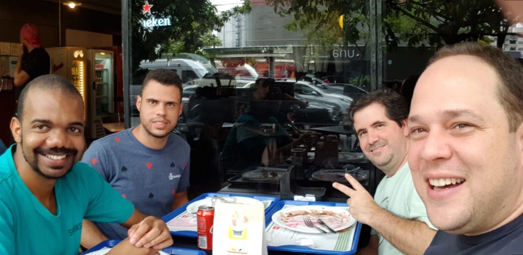 ricardoarabe's tweet image. Equipe #netscanner no #devopsdaysbh