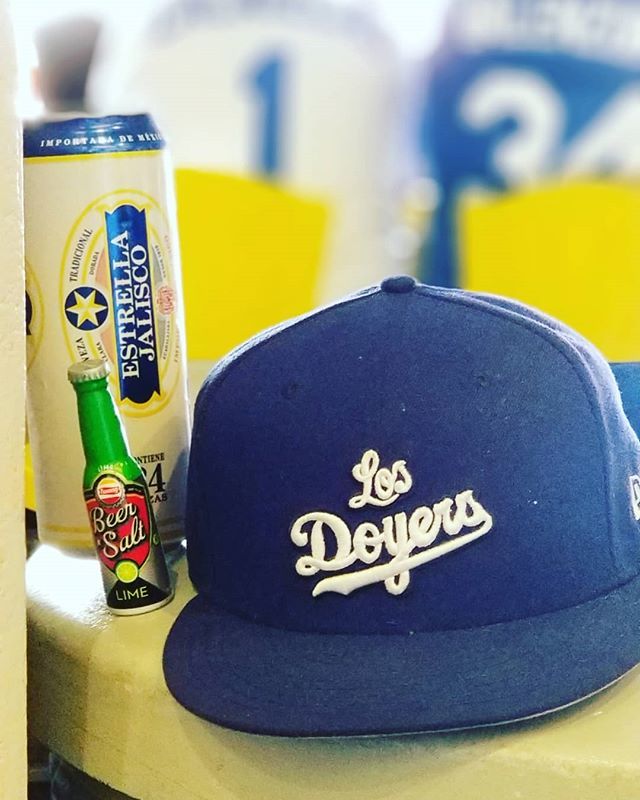 BobRam70's tweet photo. This is how game 163 should be spent watching my boys in blue take the lead #beersaltbob #bobssignatureshot #contwang #twang #twangbeersaltambassador #twangbeersalt #beersalt #beersaltforlife #beersaltadventures #thisishowyoudressabeer #dodgers #weloveโฆ https://t.co/l81uvYf01B https://t.co/BZXoBk0WNU