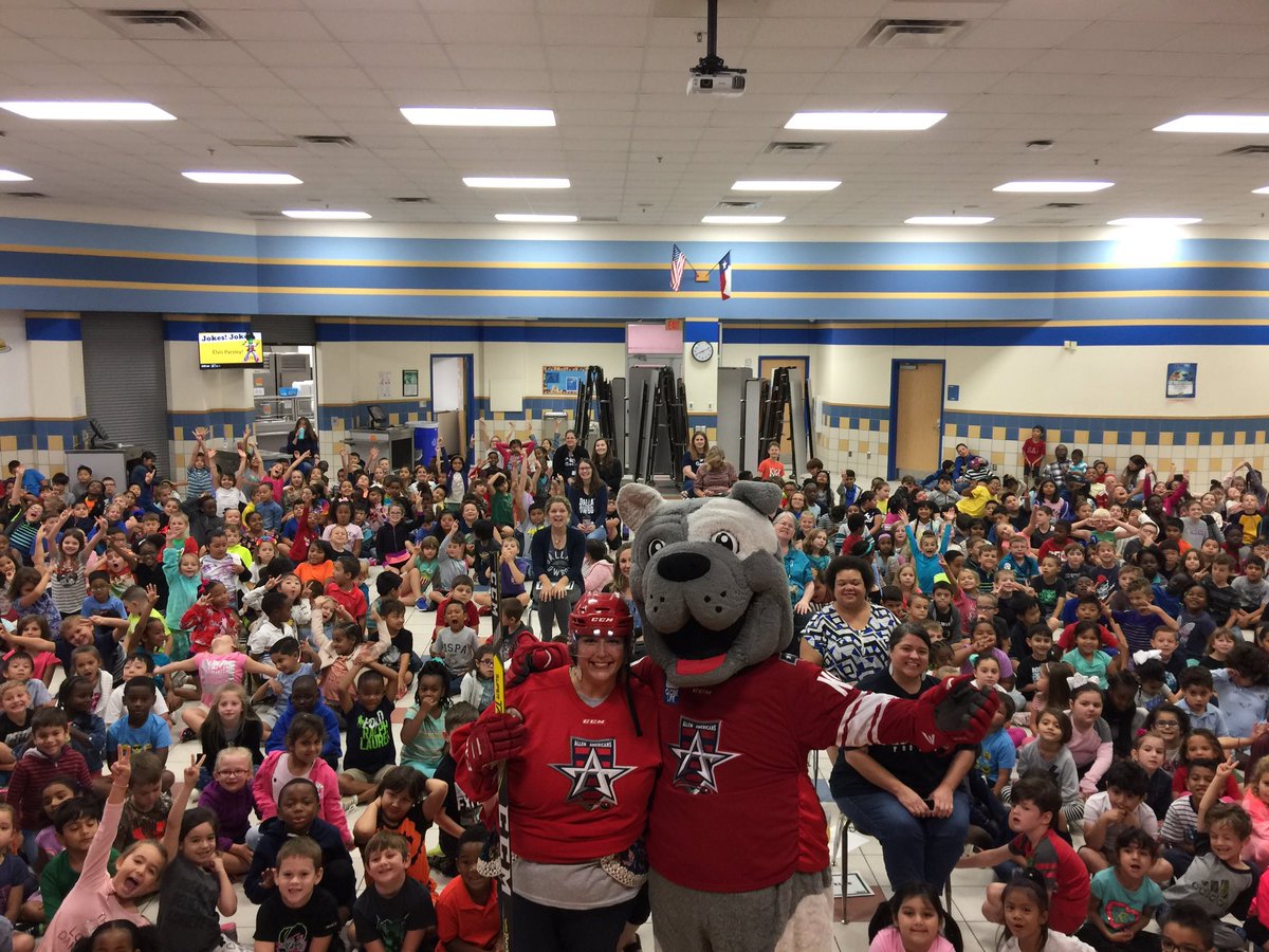 bestechlmascot's tweet photo. #GrovesElementary was AWESOME this morning!! #BullyBusters https://t.co/JQqXqHZmK4